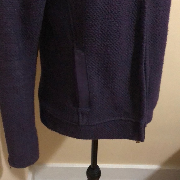 Size 10 Medium Plum zip up sweater - Picture 5 of 6